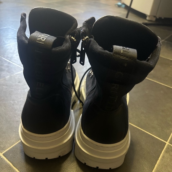 Karl Lagerfeld Paris
Men's Lug Sole Suede Lace-Up Work Boots - Picture 7 of 7